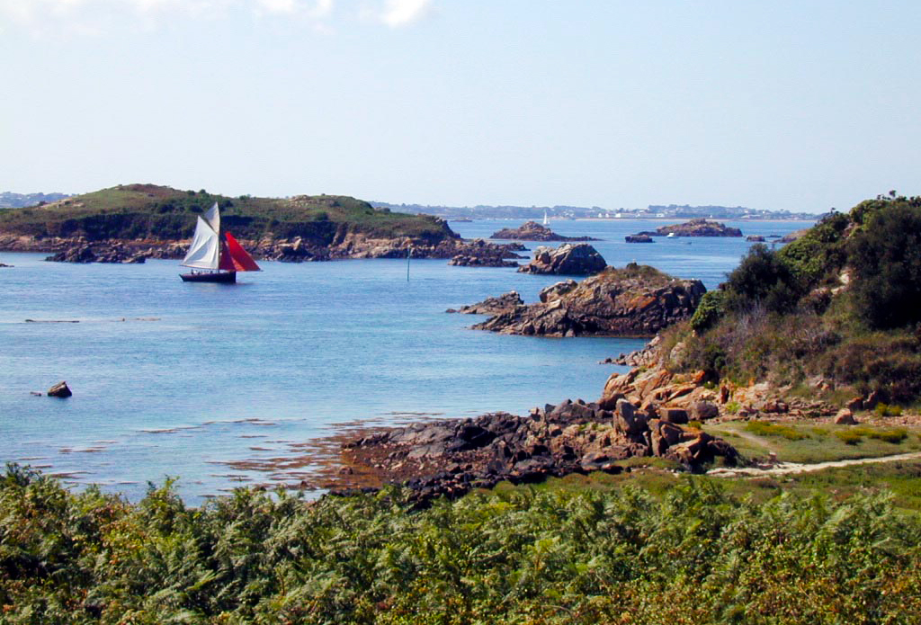 Bréhat par l'agence grain de sell de paimpol